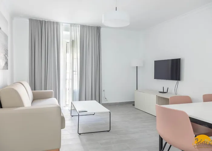 The House Of Colors By Time Cadiz